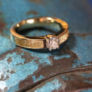 trouwring diamant vingerafdrukken